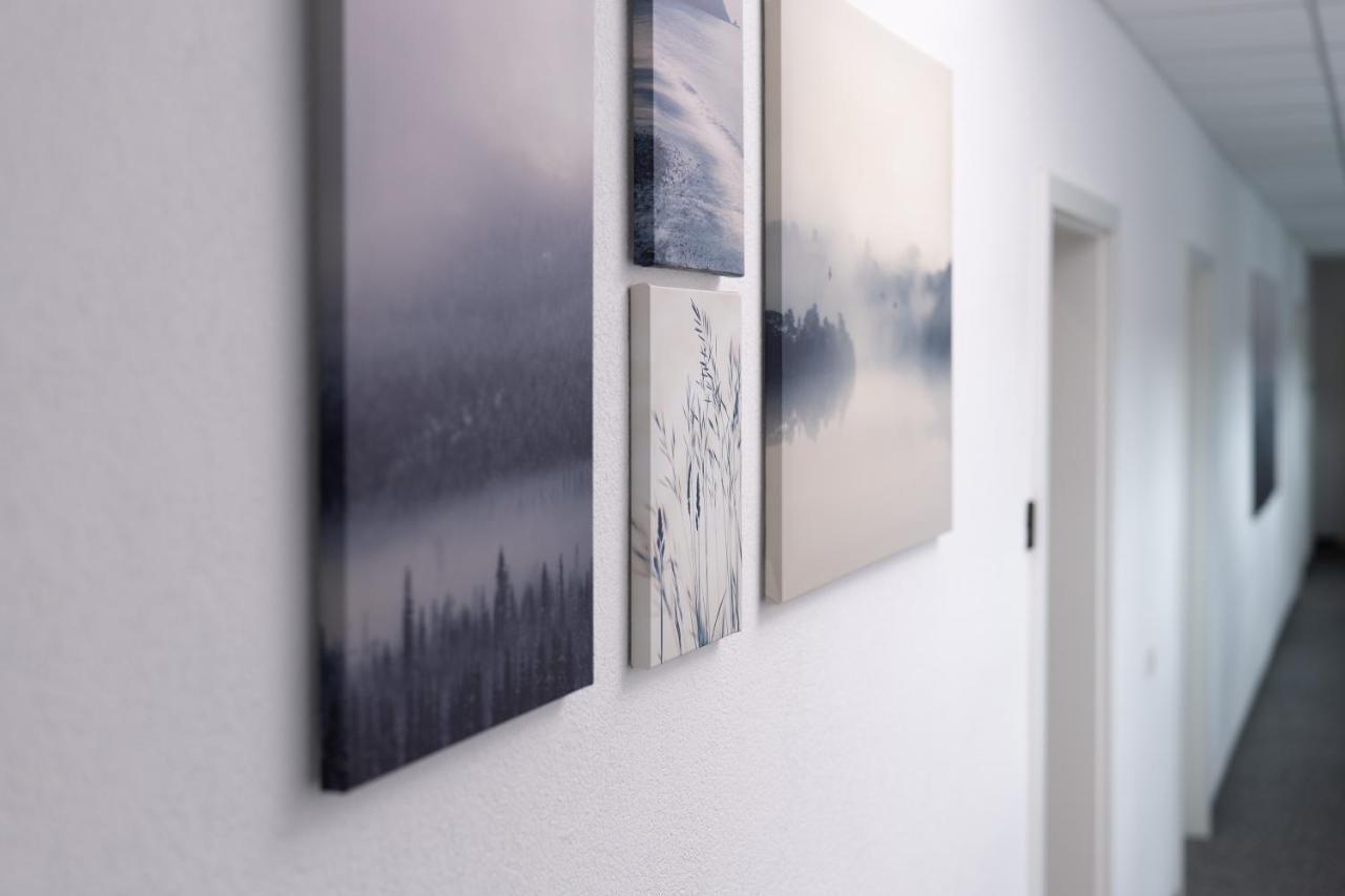 Apart4Me Scandi Apartment Geislingen Zentral Mit Parkplatz Гайслинген ан дер Щайге Екстериор снимка