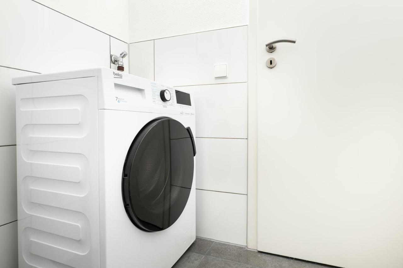 Apart4Me Scandi Apartment Geislingen Zentral Mit Parkplatz Гайслинген ан дер Щайге Екстериор снимка