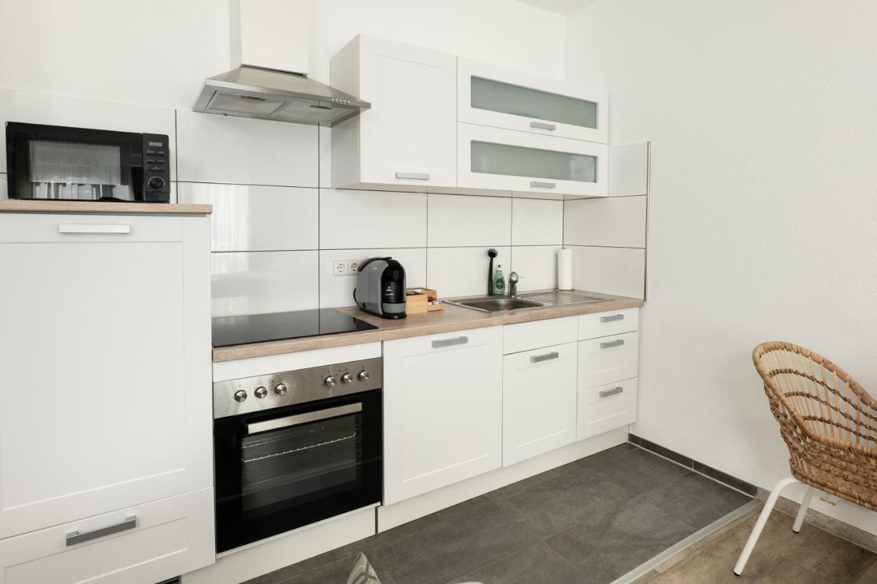 Apart4Me Scandi Apartment Geislingen Zentral Mit Parkplatz Гайслинген ан дер Щайге Екстериор снимка