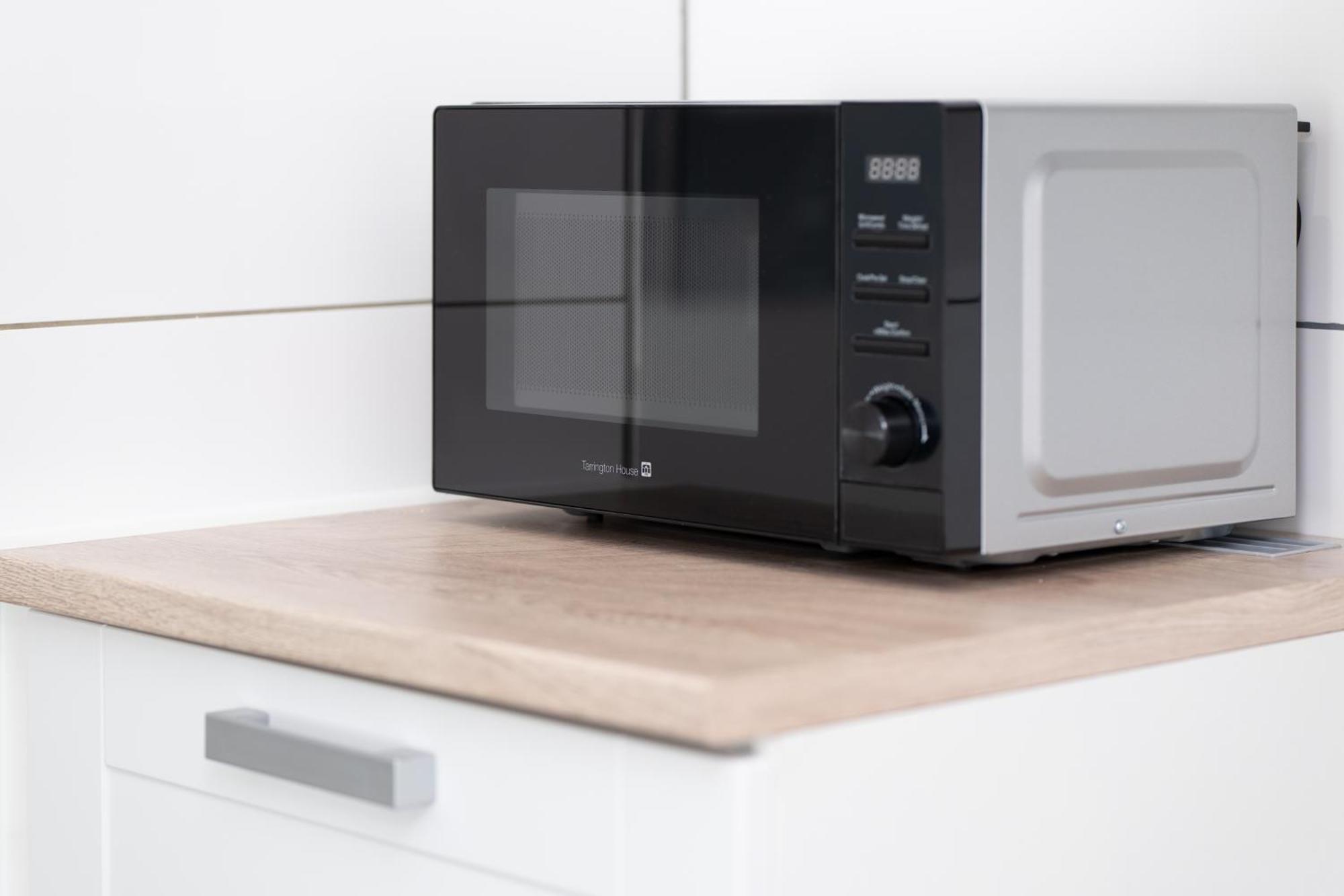 Apart4Me Scandi Apartment Geislingen Zentral Mit Parkplatz Гайслинген ан дер Щайге Екстериор снимка